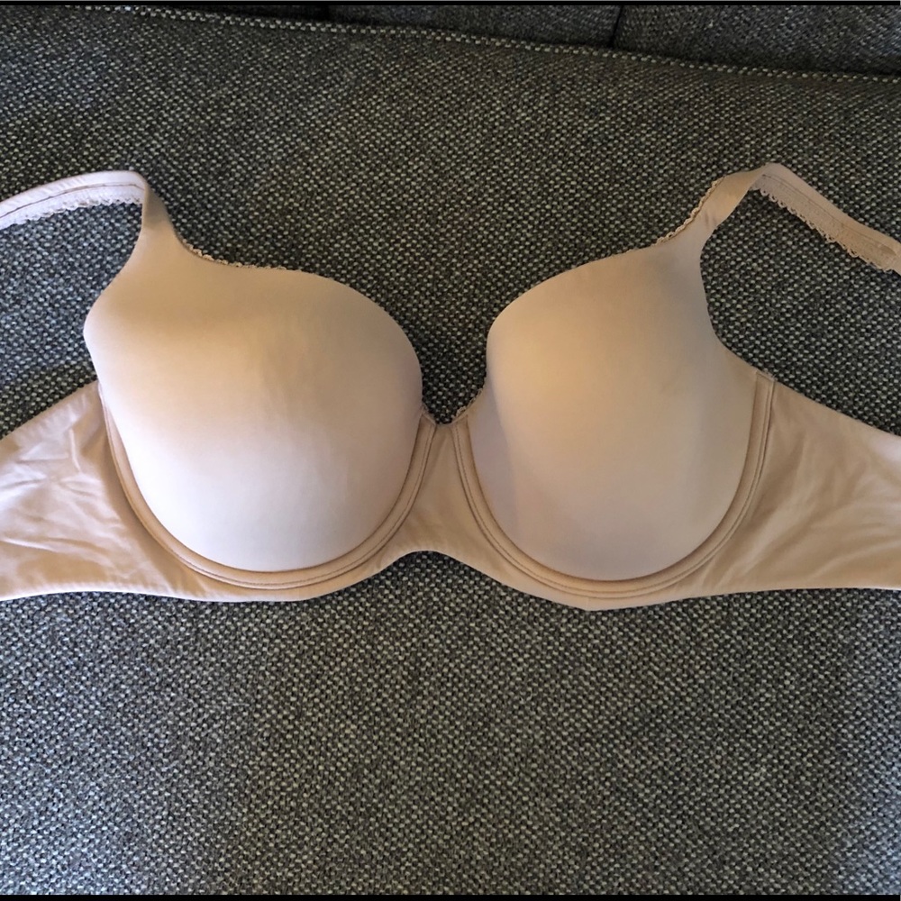 36 DDD Victoria’s Secret Body by Victoria bra Nude